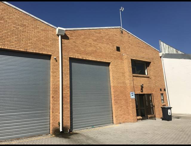 253M² MINI FACTORY RENTED IN BRACKENFELL INDUSTRIAL